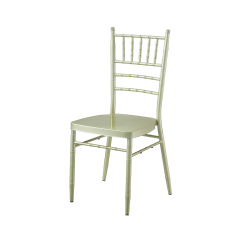 La silla de boda metálica Chiavari Tiffany champán