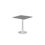 Mesa para biergarten ALFA R sobre blanco de piedra sinterizada