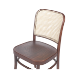 La silla de restaurante de madera LOOMI 811 Rattan Nogal