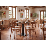 La silla de restaurante de madera EPIC natural