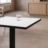 Mesa Da Bistro ALFA S 68x68 blanca con canto negro mate