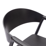 La silla de restaurante de madera ARDEN negro