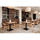 La silla de restaurante de madera ARDEN natural